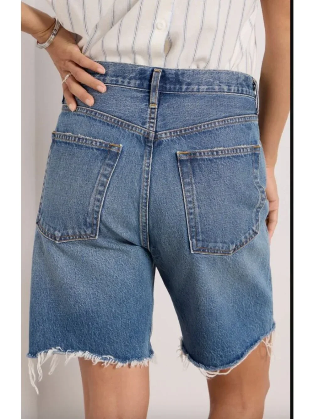 AGOLDE 90's Raw-Cut Edge Long Denim Shorts Size 25 Ruin Blue Bermuda